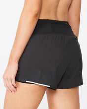 Load image into Gallery viewer, 2XU WOMENS 4&quot; AERO SHORTS
